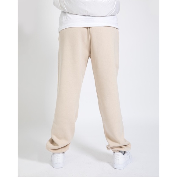 Nike Pants & Jumpsuits Nwt Nike Womens Trend Essential Fleece Pants